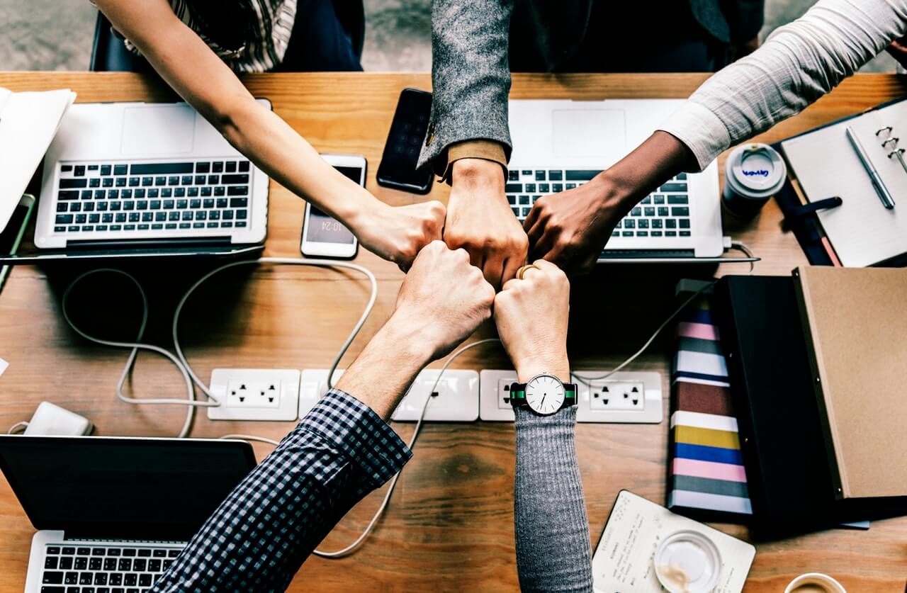 Los proyectos de Recursos Humanos motivan a las compañías a emigrar a la era digital