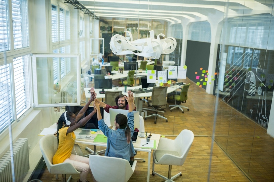 5 maneras en que un software LMS hace el aprendizaje motivante para tus colaboradores